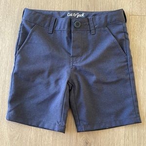 Boy’s dark grey short